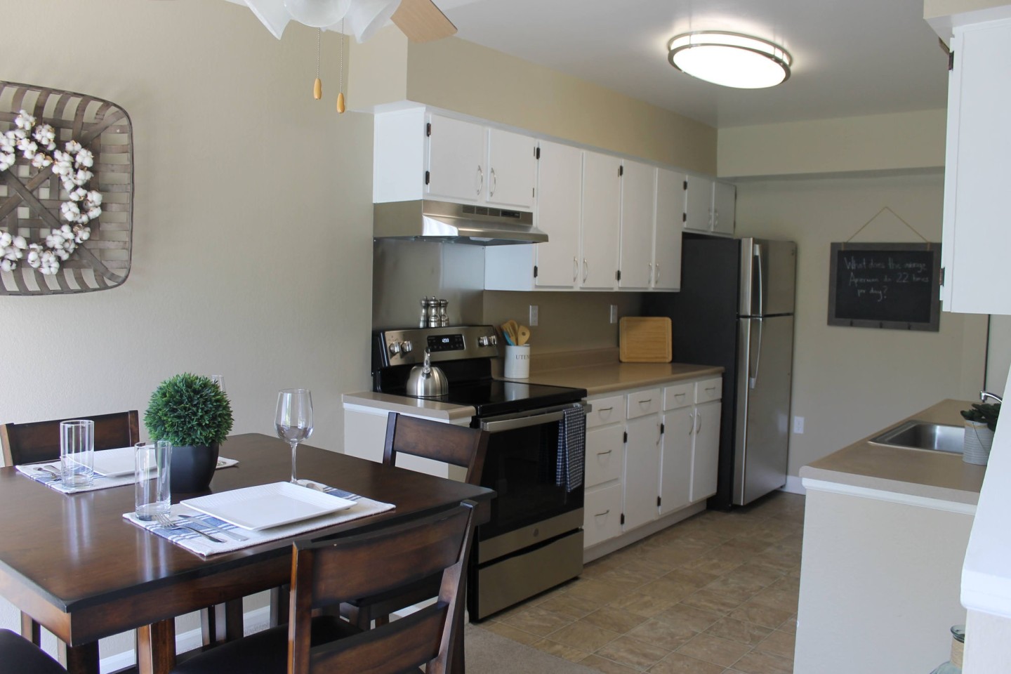 Hidden Creek Apartments Image 10