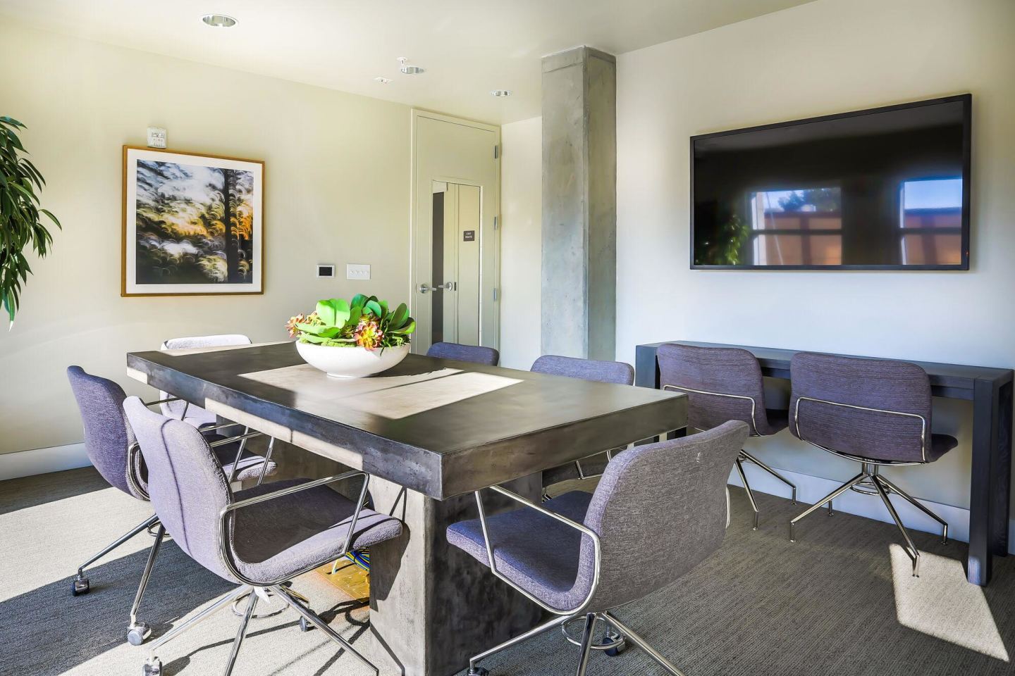 201 Marshall Apartments Image 6