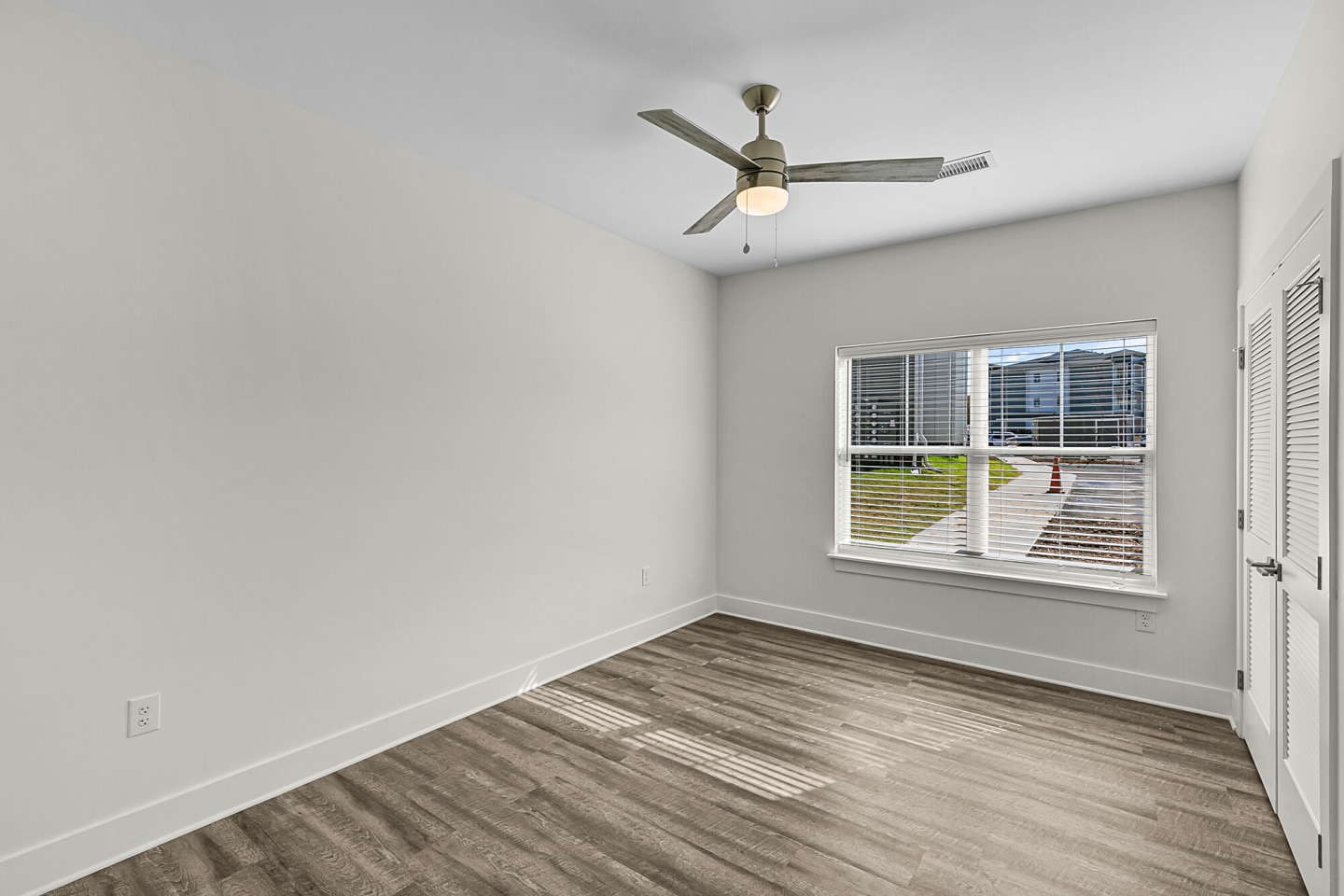 The Apartments at Copper Creek Image 15