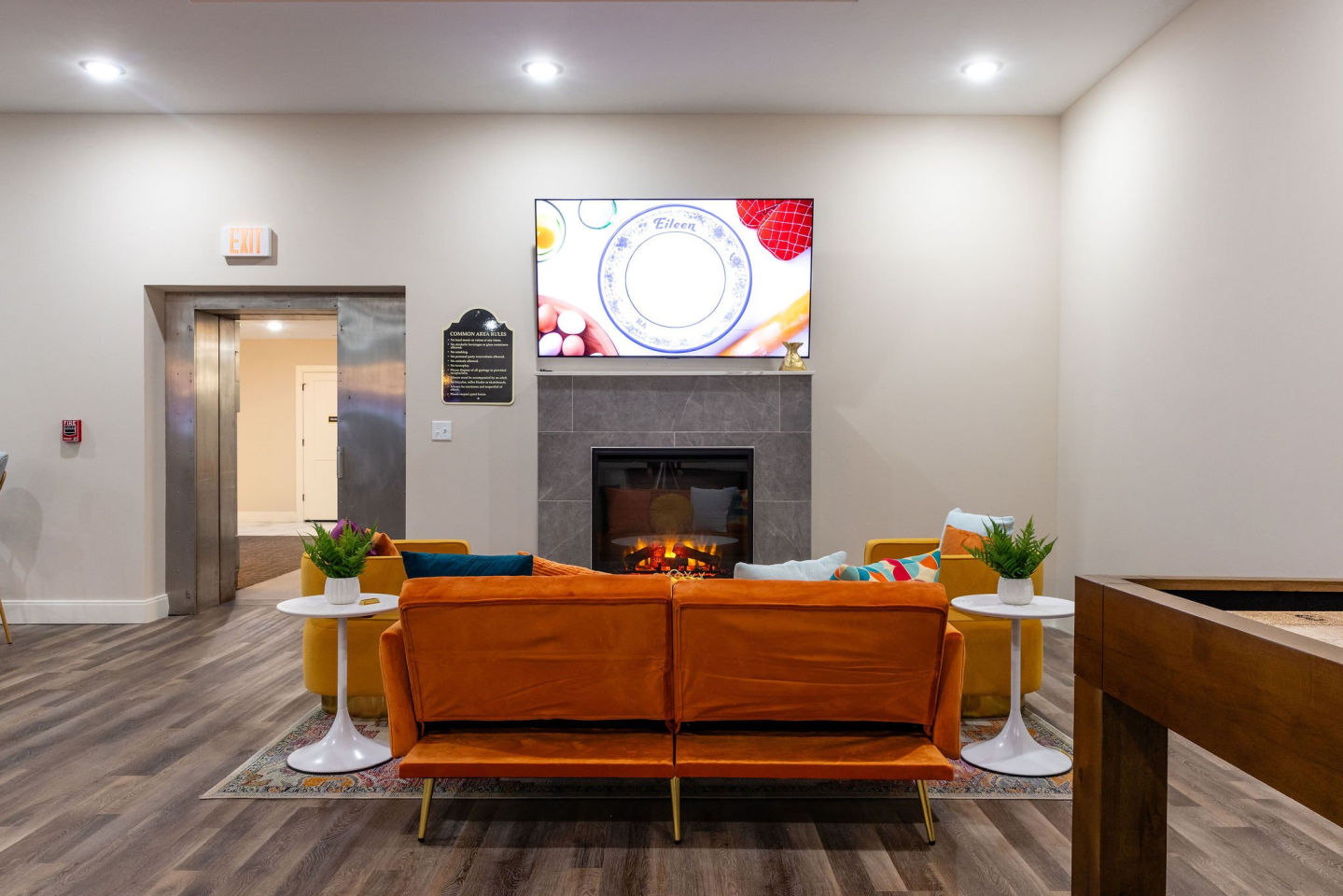 The Residence at 1000 Elm Image 61