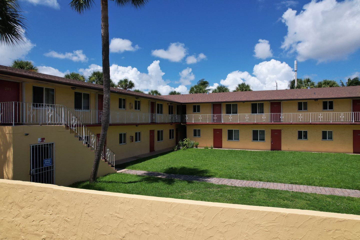 Brisa Apartment Homes Image 8