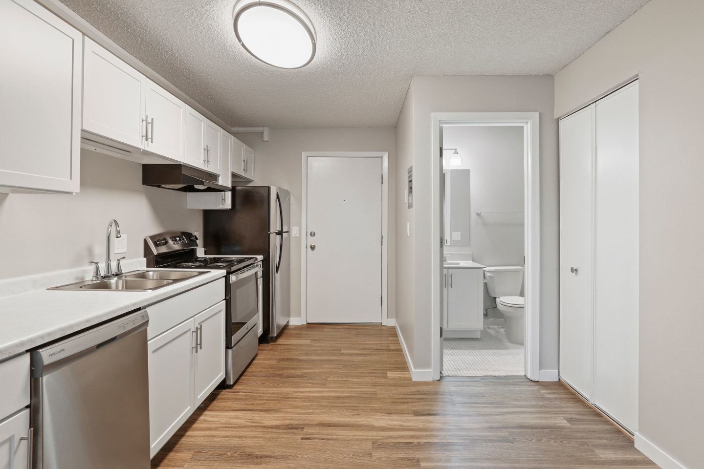 Hillcrest Place Image 12