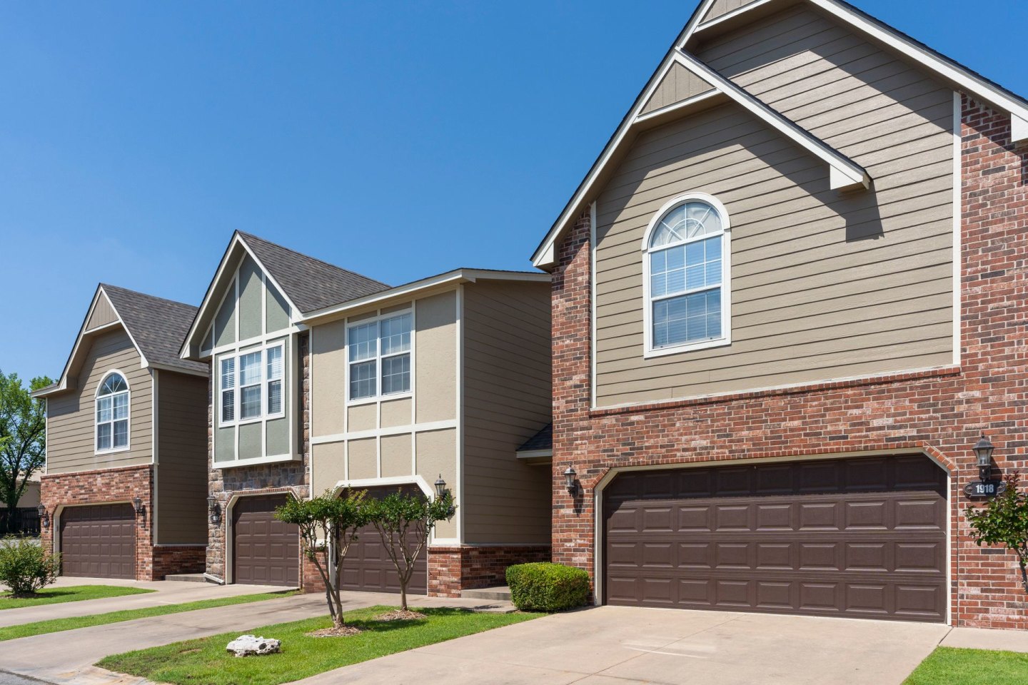 Sydney Court Townhomes Image 5