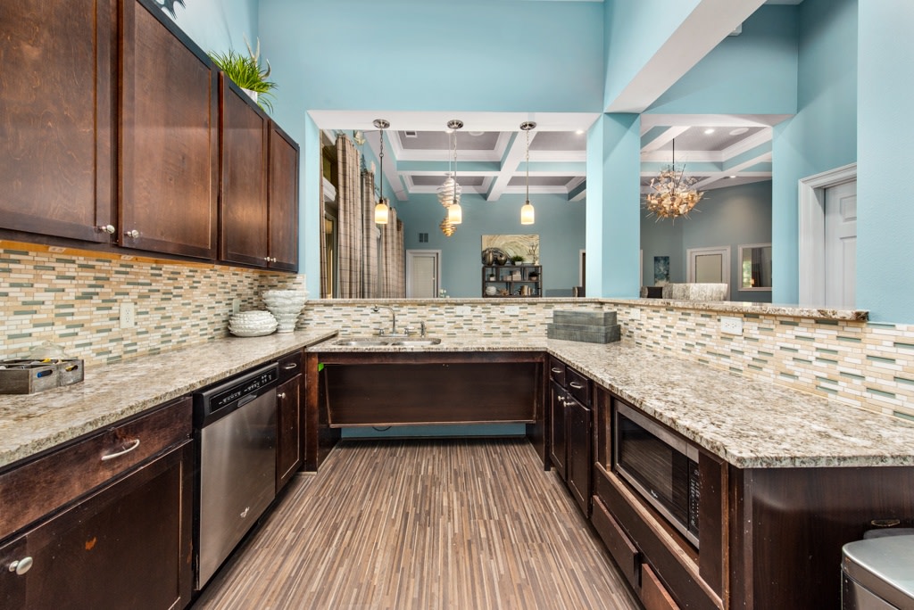 Avenues at Tuscan Lakes Image 40