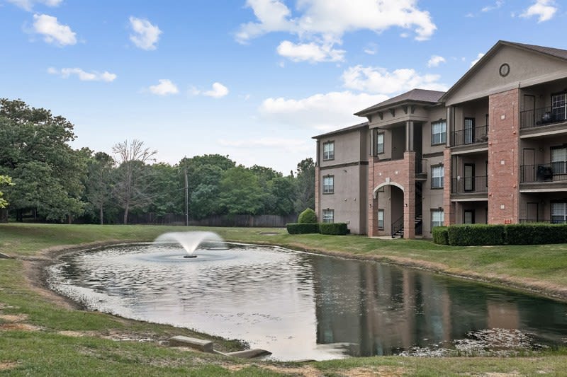 Falcon Lakes Image 34