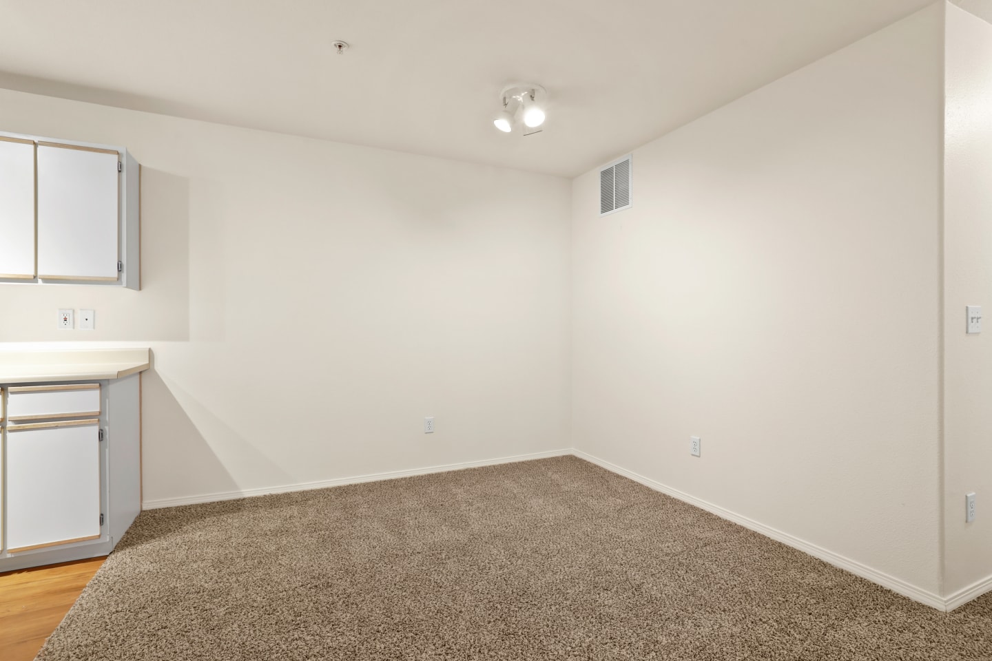 Woodview Image 17