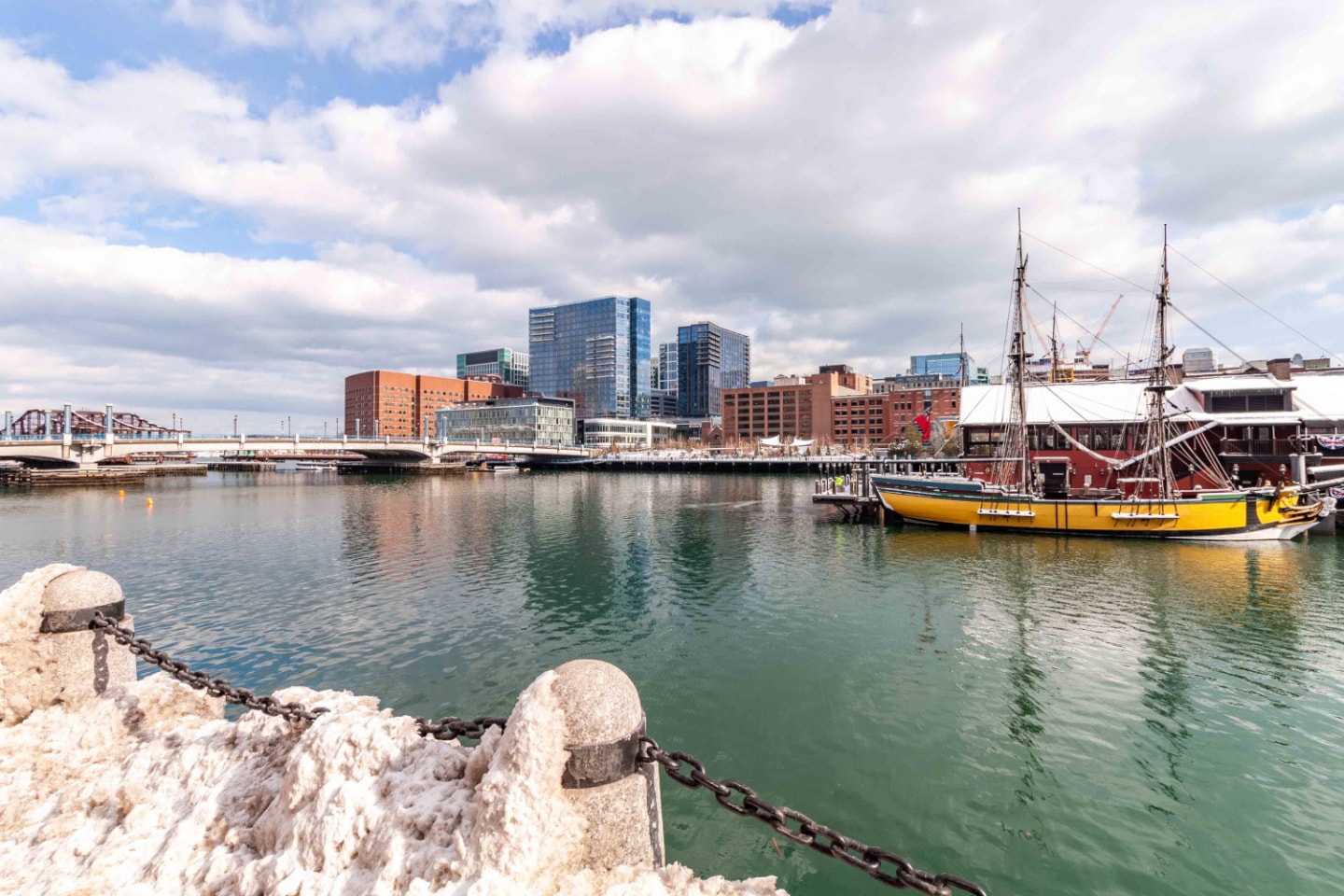 The Lofts at Atlantic Wharf Image 8