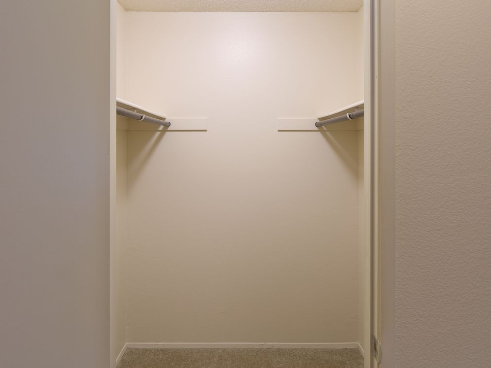 eaves La Mesa Image 6