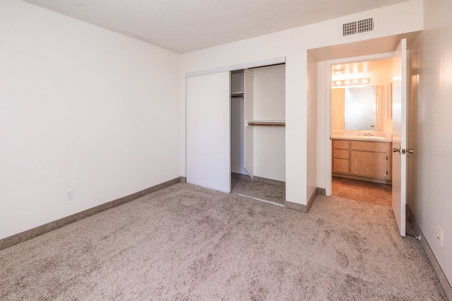Boulder Creek Apartments Image 21