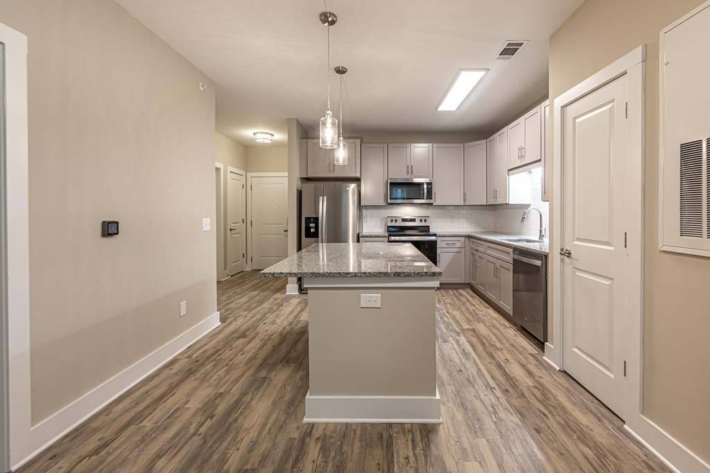 Affordable Housing - Luxury Apartments at Foxwood Image 100