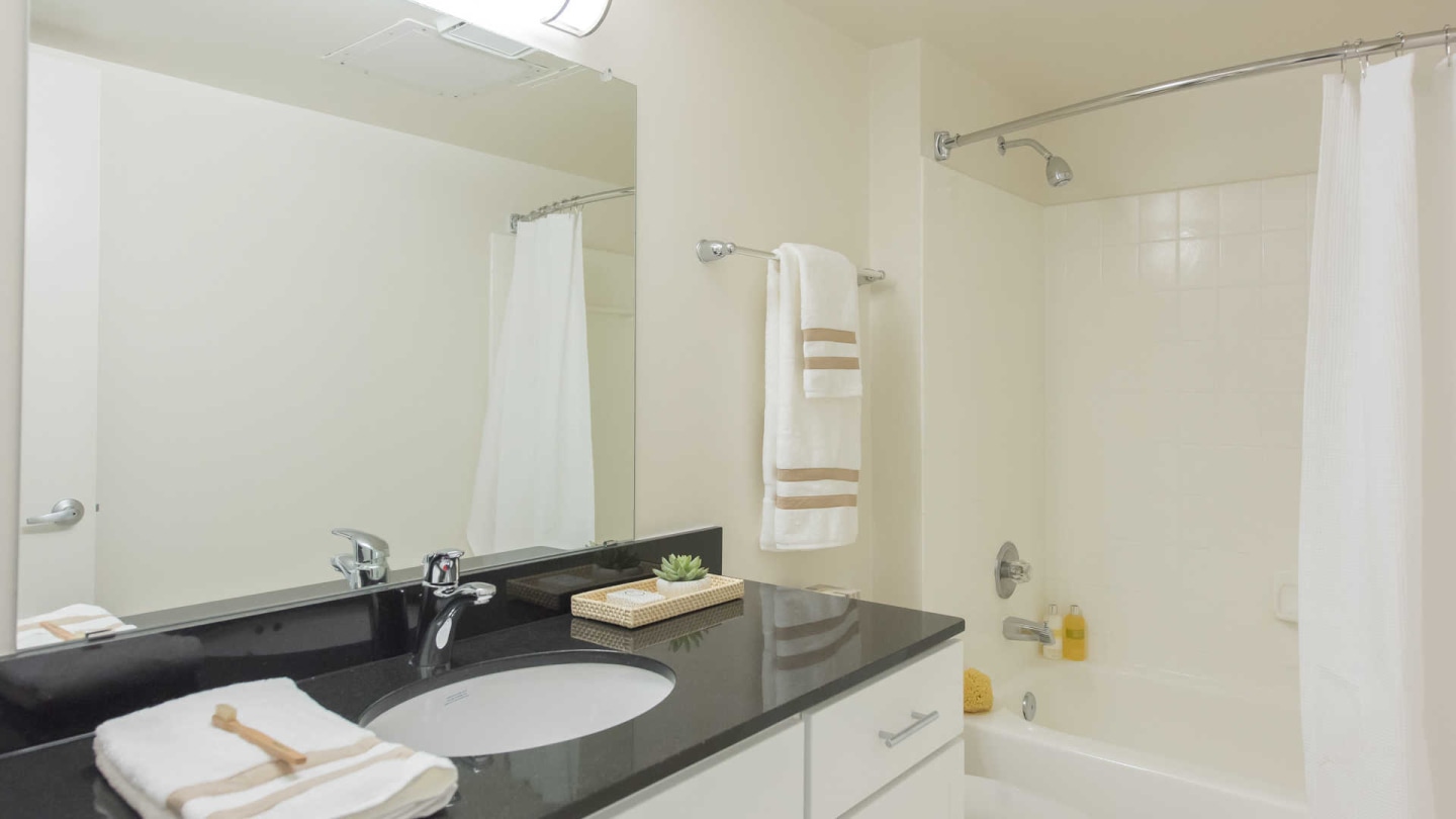 2501 Porter Image 27
