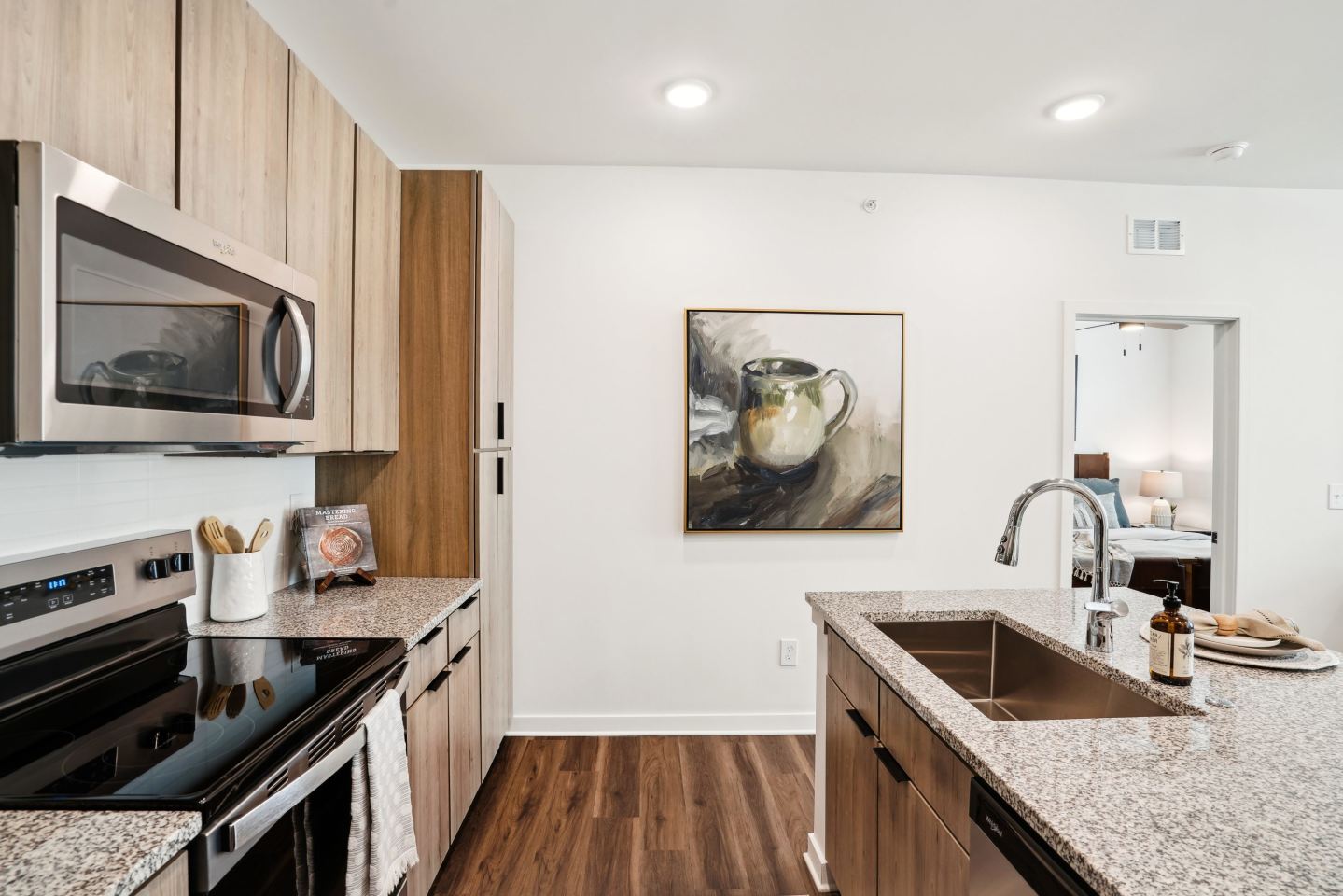 The Pullman Luxury Apartment Homes Image 108