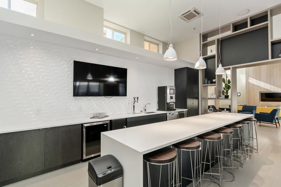 Carver Slowe Apartments Image 21