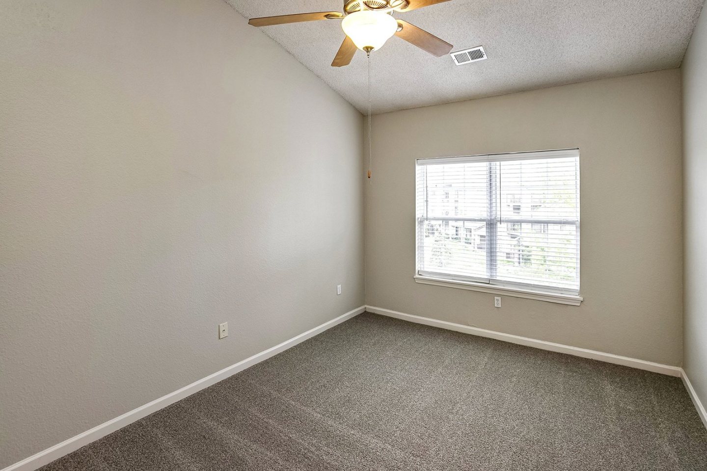 Autumn Grove Image 35