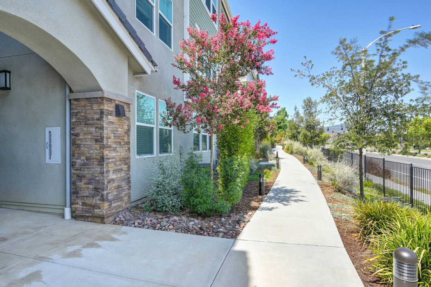 Vela Apartments Image 98