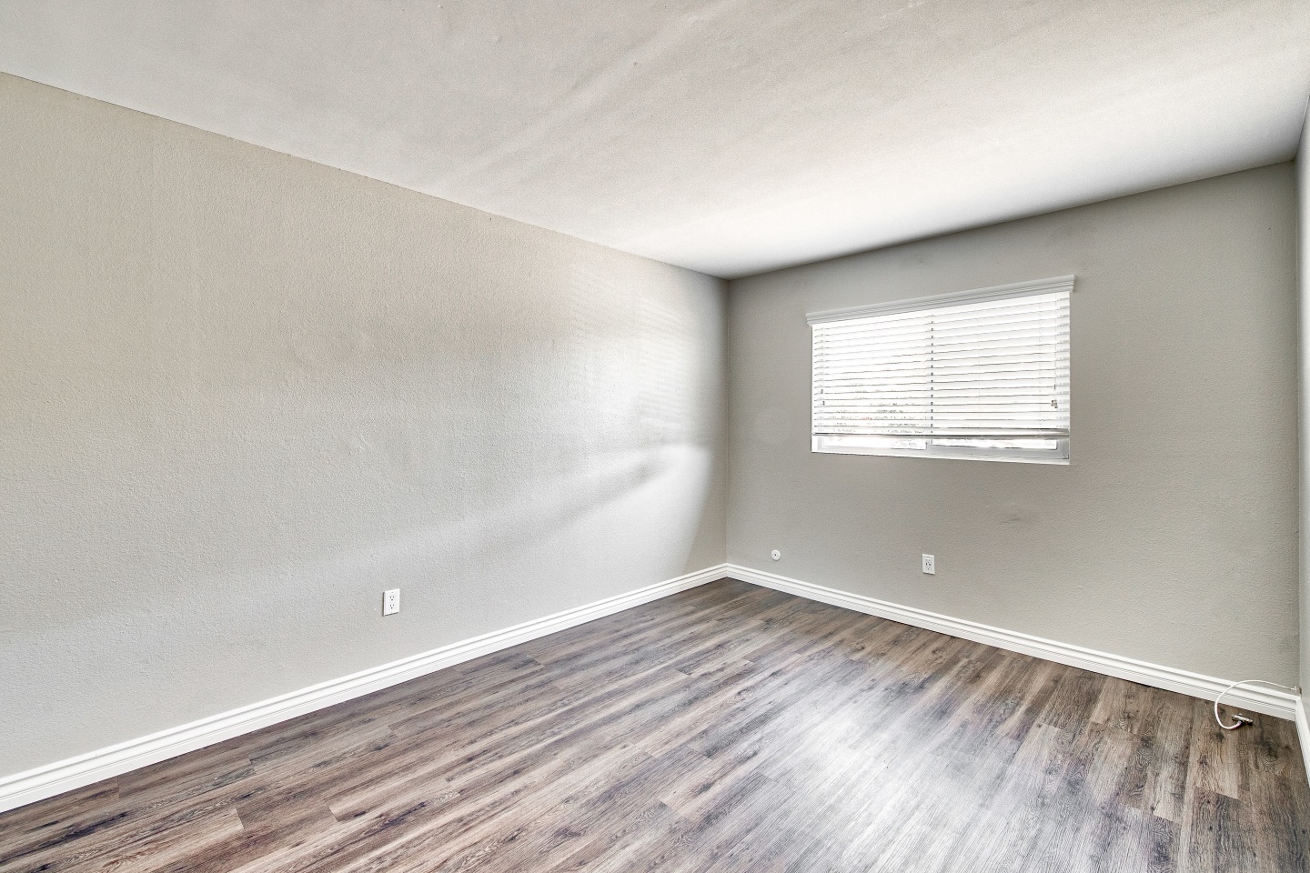 Monterey Apartments Image 3