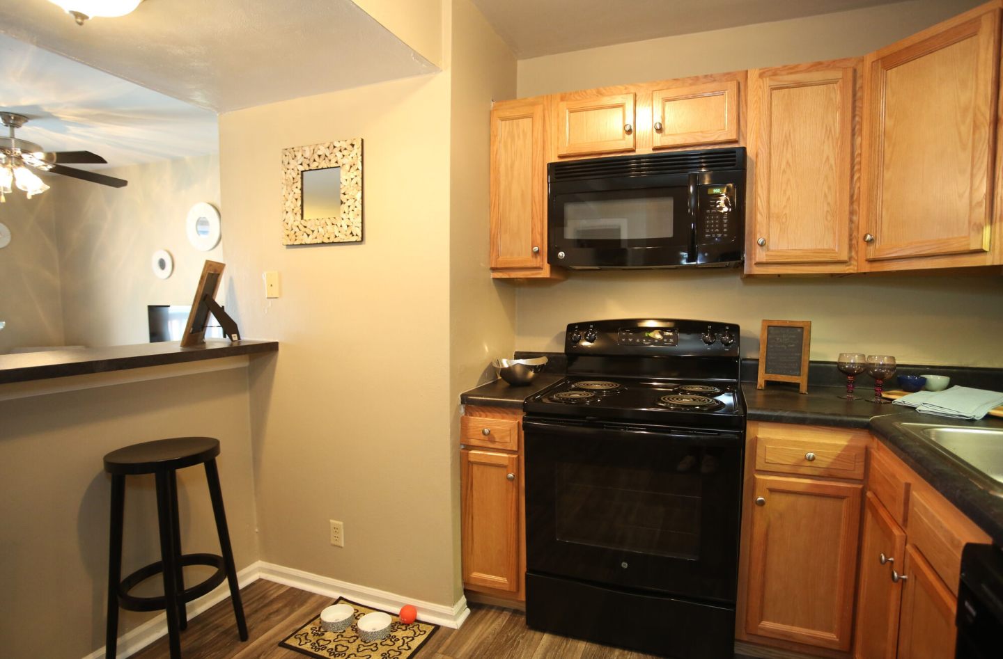 Cedar Point Apartments Image 64