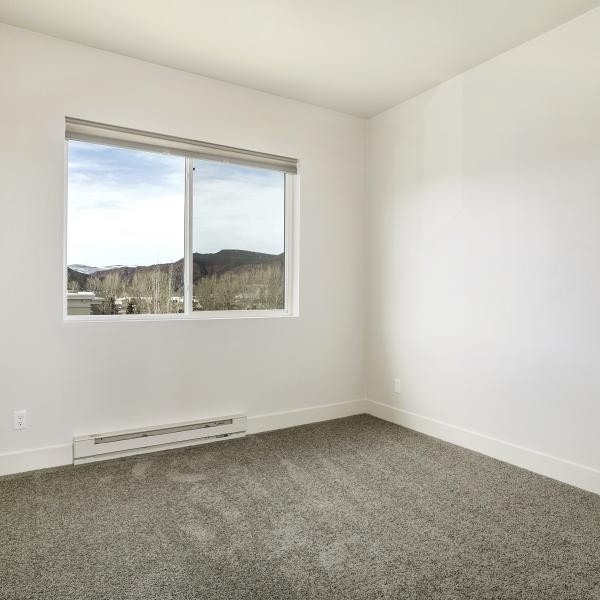 Red Table Apartments Image 17