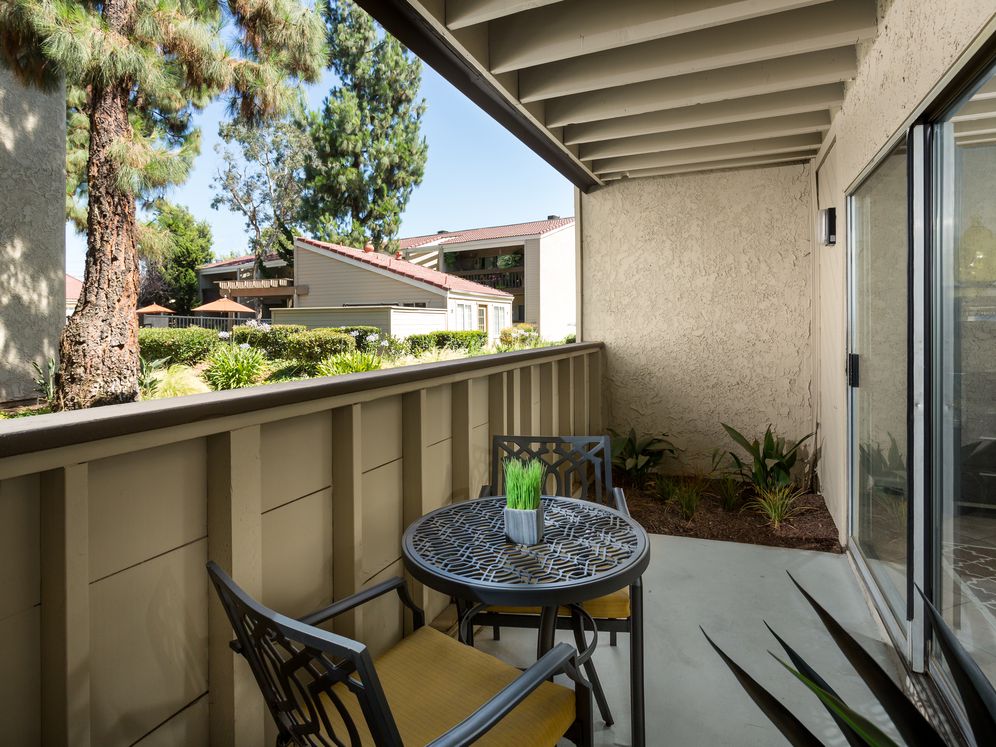 eaves San Dimas Canyon Image 7
