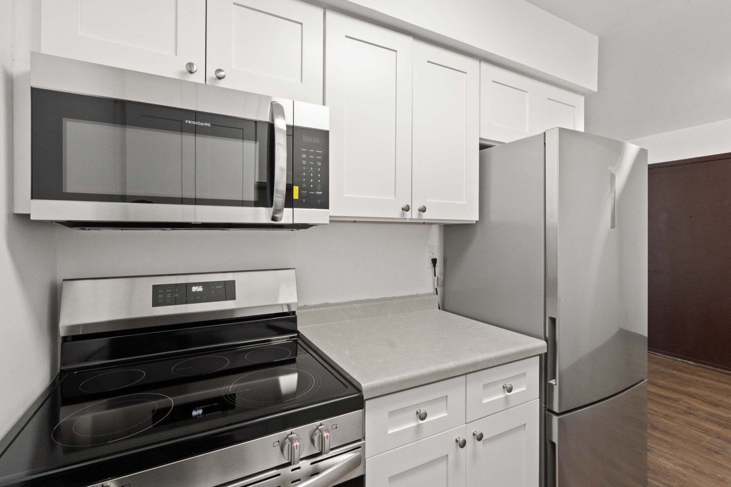 Hillcrest Apartments Image 12