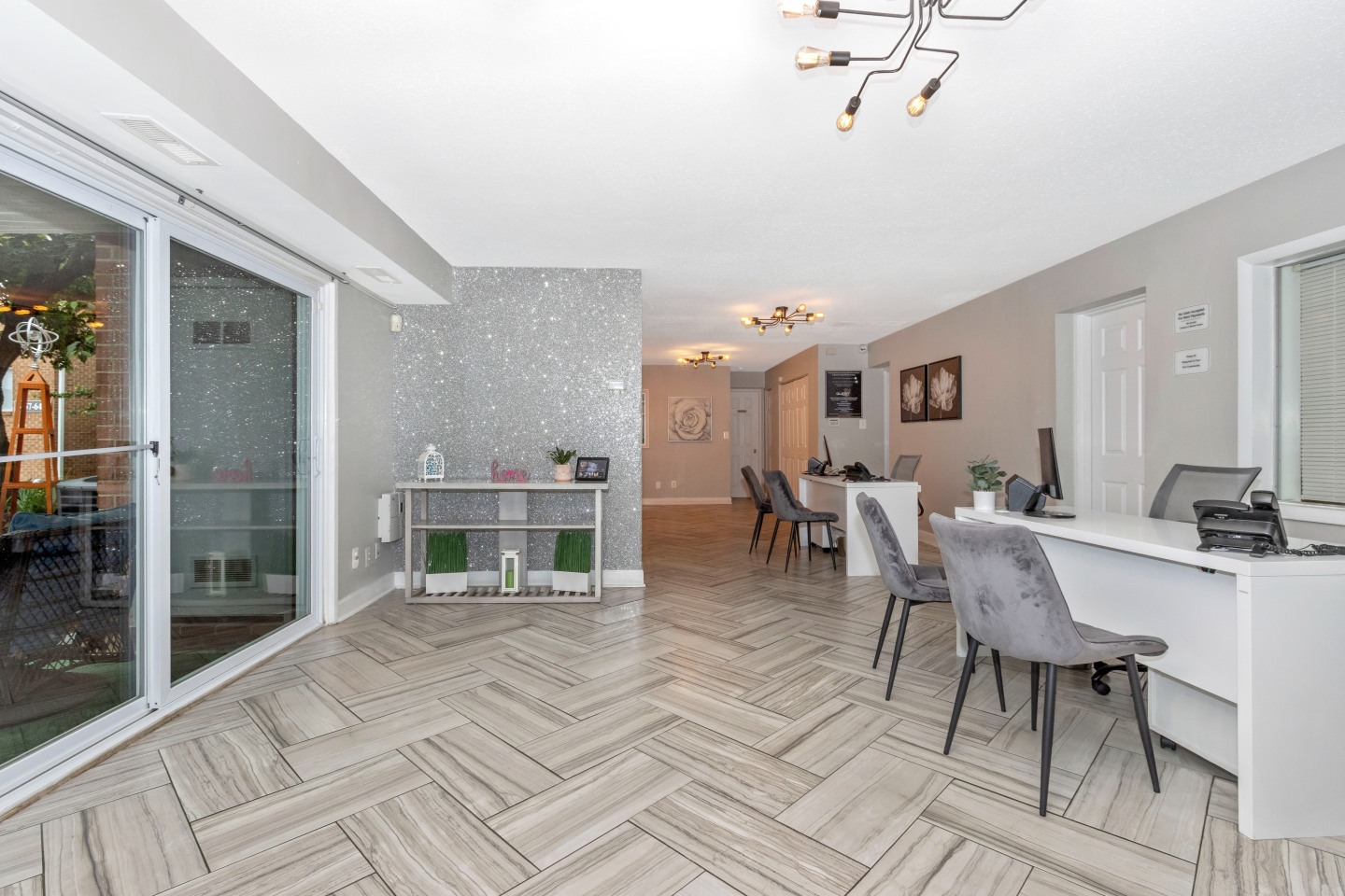 Avenue Apartments Image 32