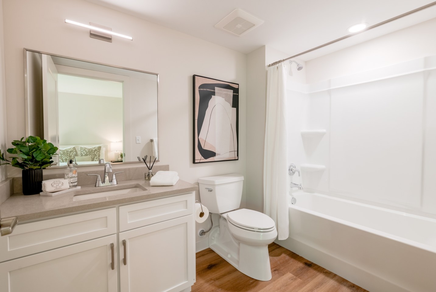 Residences at The Summit Image 33