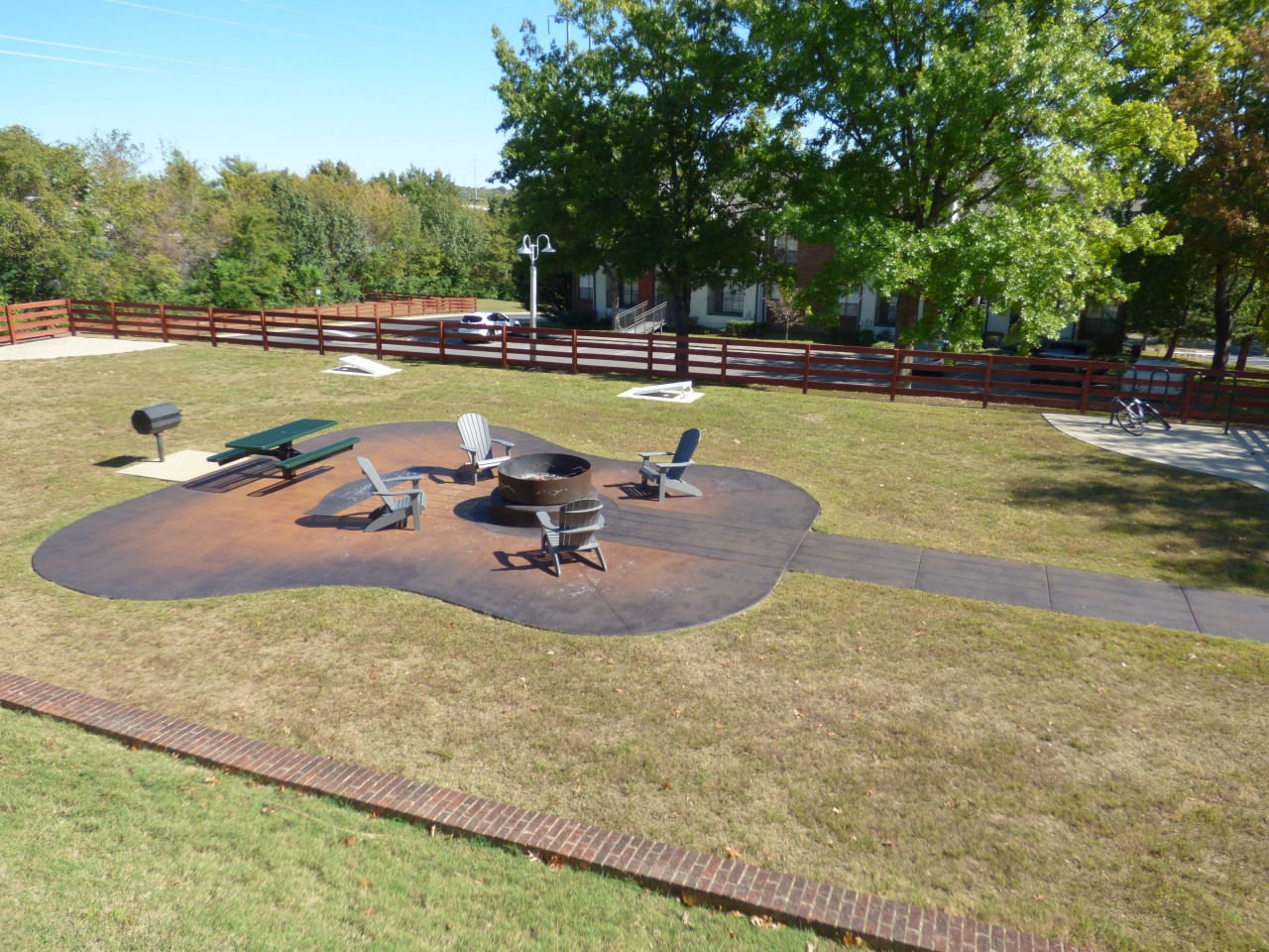 The Knolls Image 6