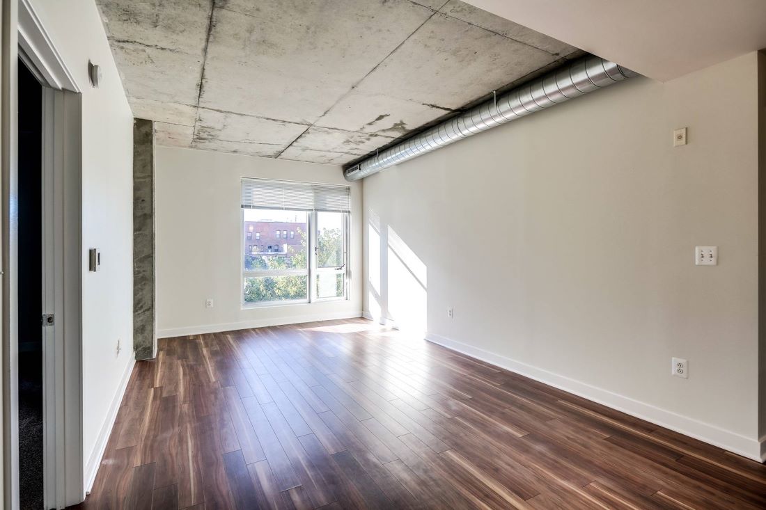 1111 Light Street Image 3