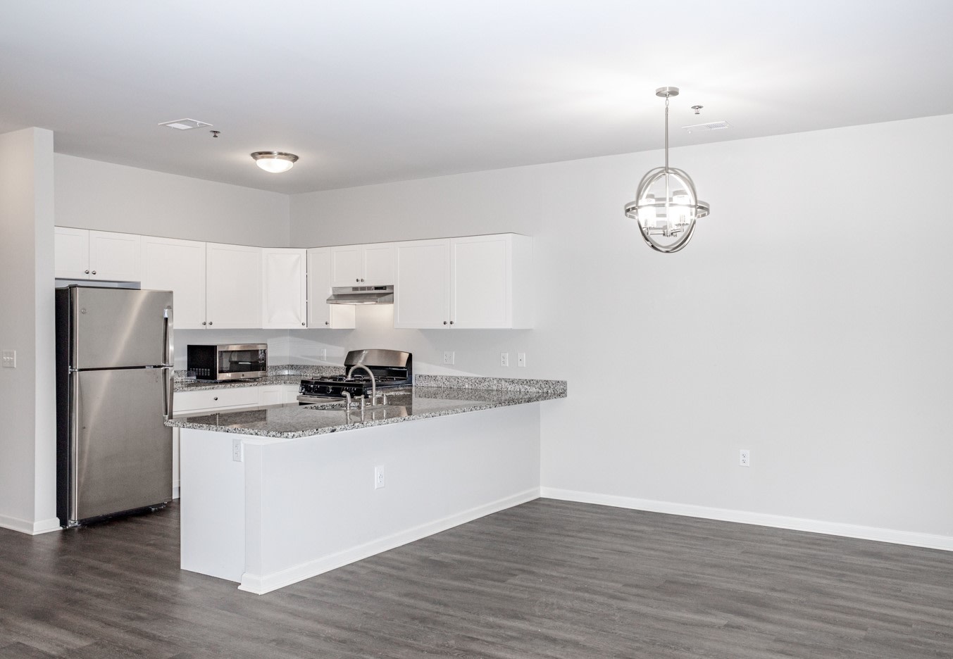 The Residences at Harbor Landing Image 16