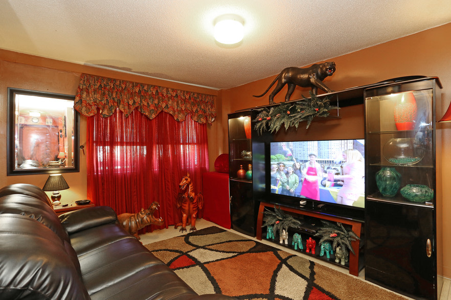 Senior Housing - Faith Manor Image 5