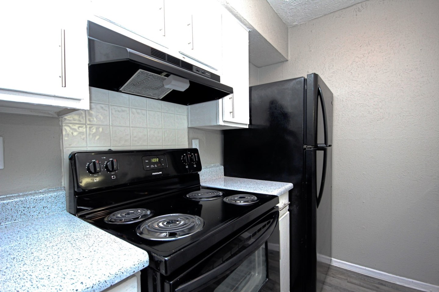 Devon Park Apartments Image 7