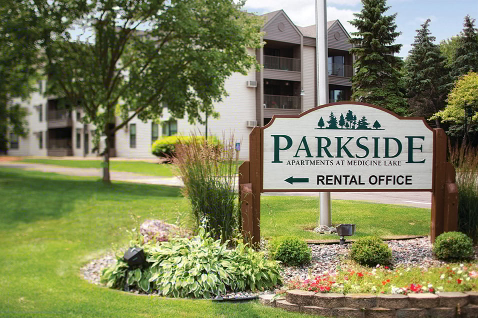Parkside at Medicine Lake Image 14