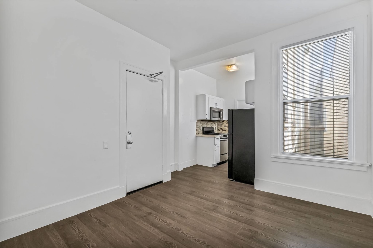 132 6th Street Image 18