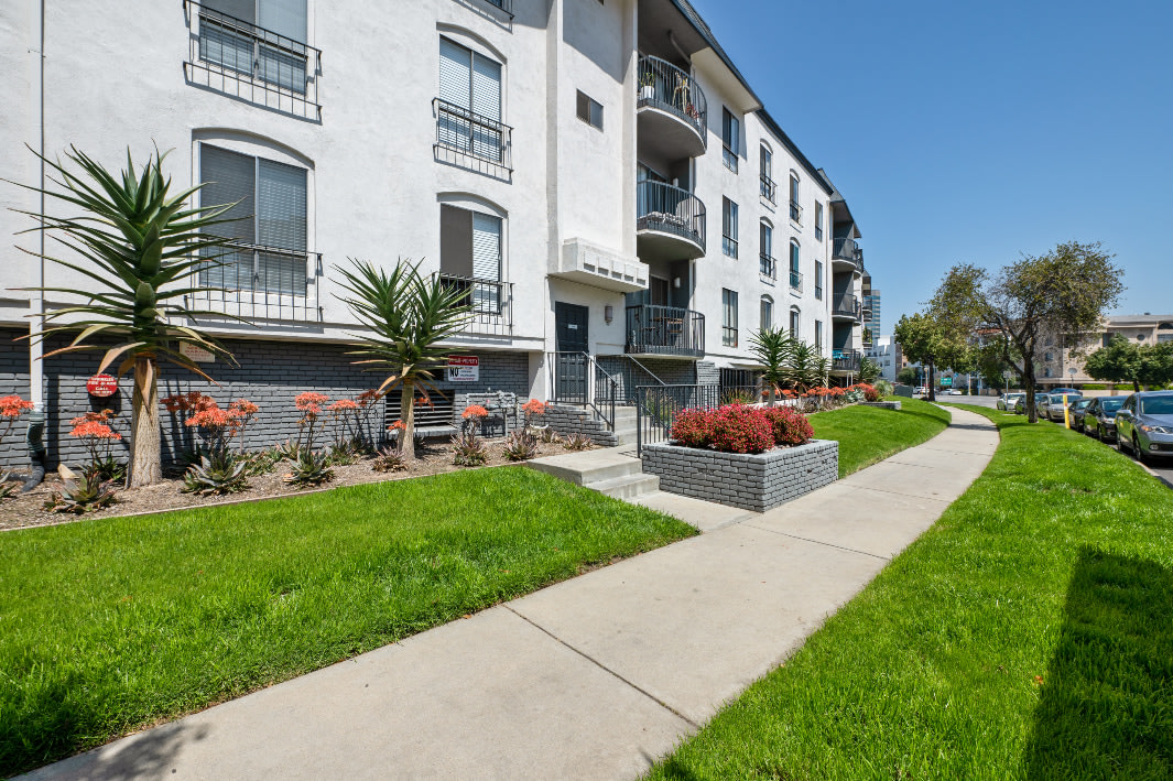 The Highland at Sherman Oaks Image 20