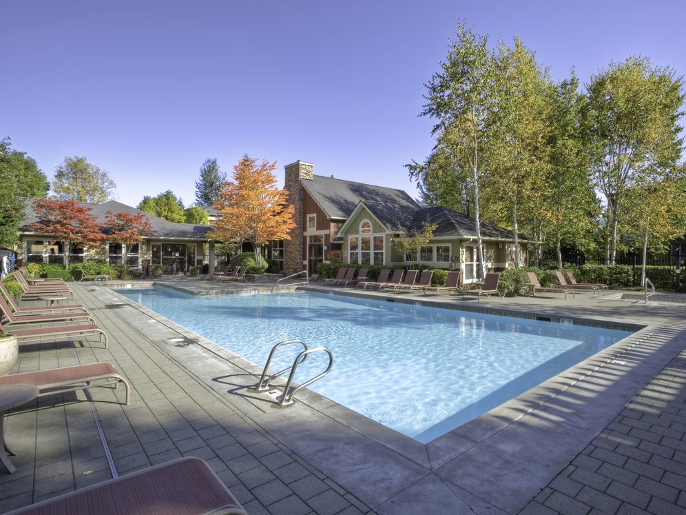 Avalon at Bear Creek Image 32