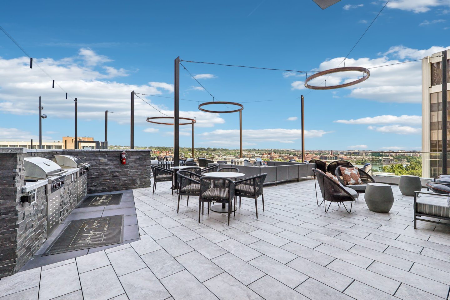 Rosslyn Towers Image 23