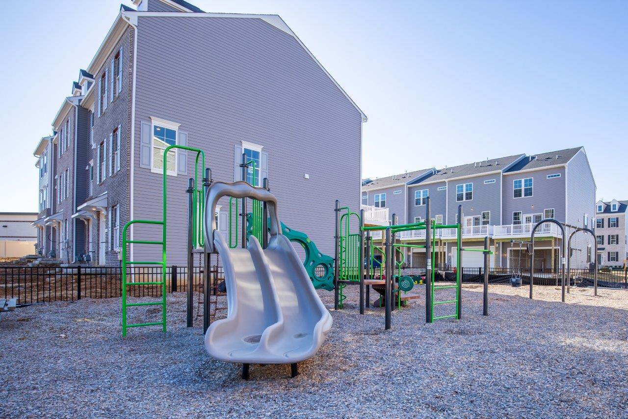 Towns at Andrew's Park Image 19