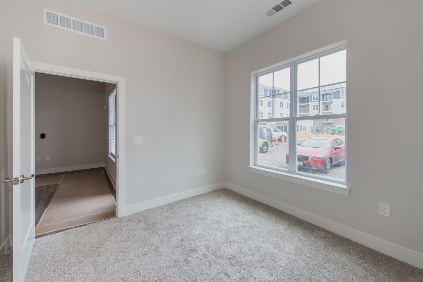 Acclaim at the Hill - Senior Living Image 37