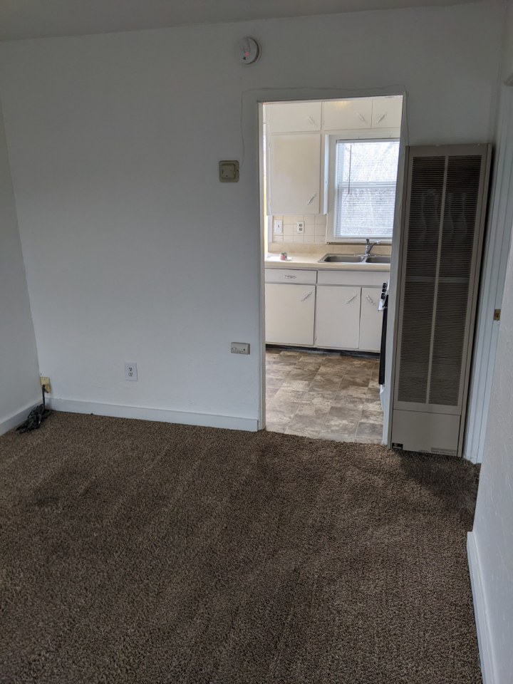 411 Santa Fe Ave Image 6
