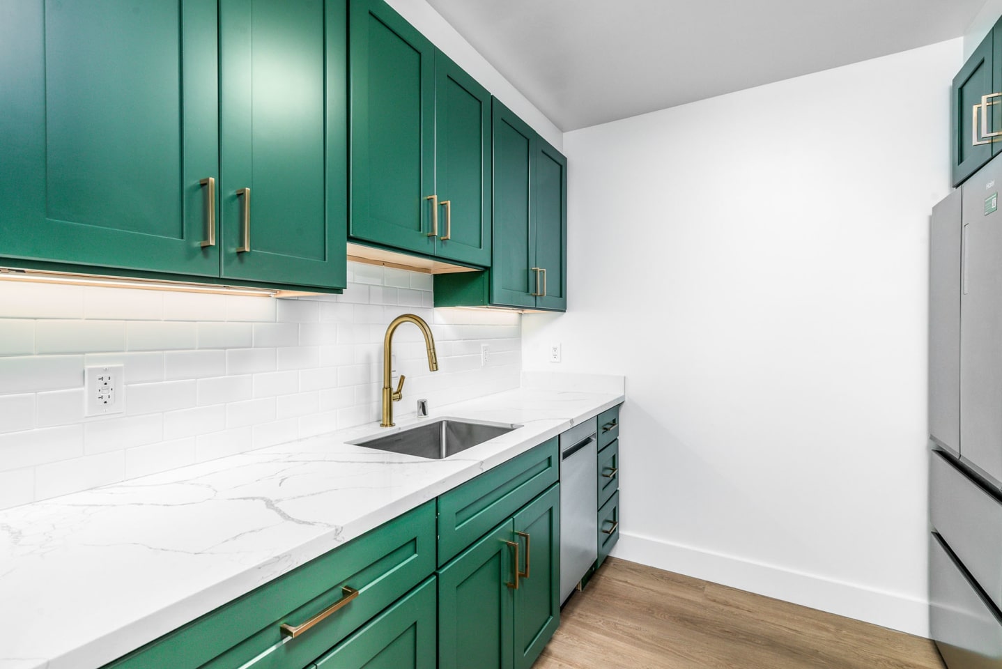 3201 23RD STREET Apartments Image 15