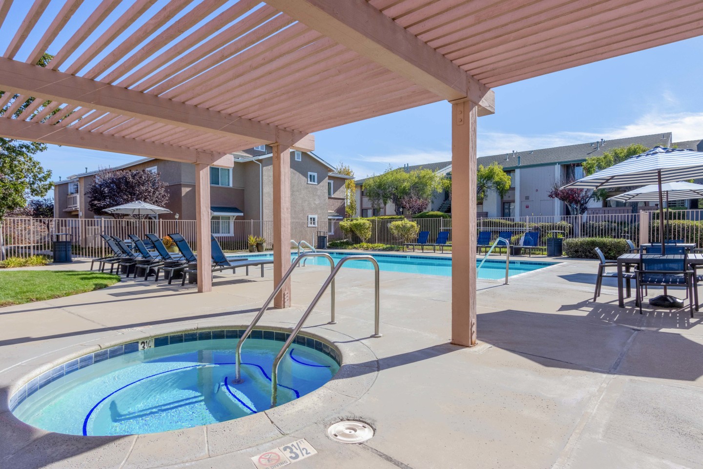 Knollwood Meadows Image 11