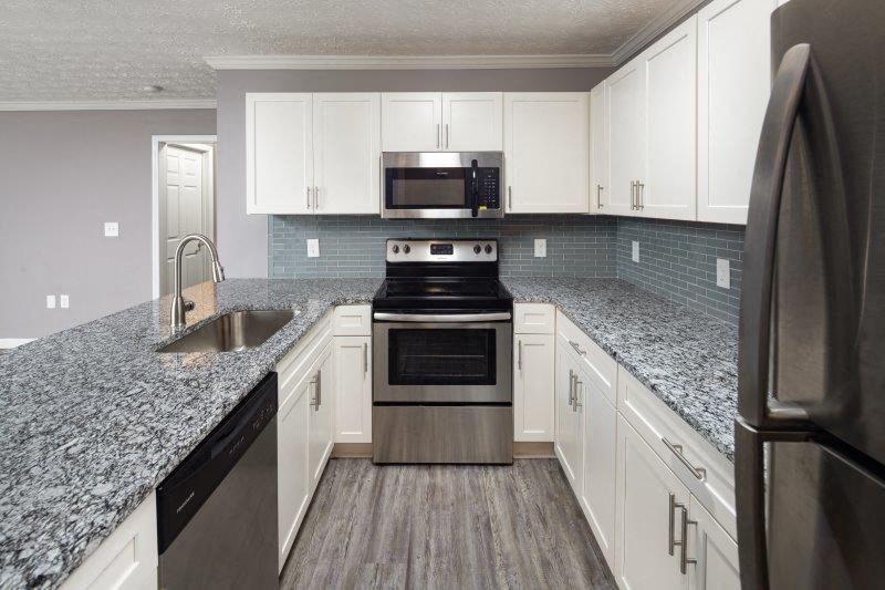 Midland Falls Apartments Image 22