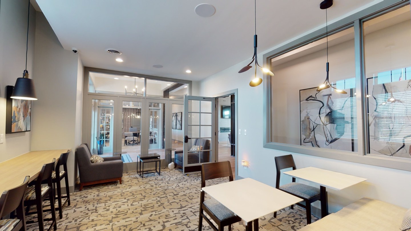 Insignia Apartments Image 20