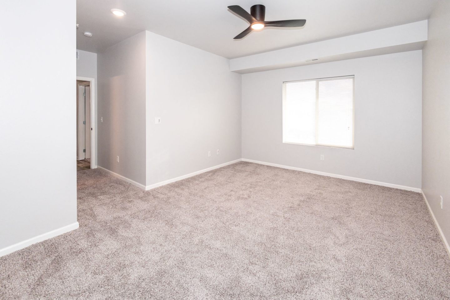 Meadowlark Place Image 6