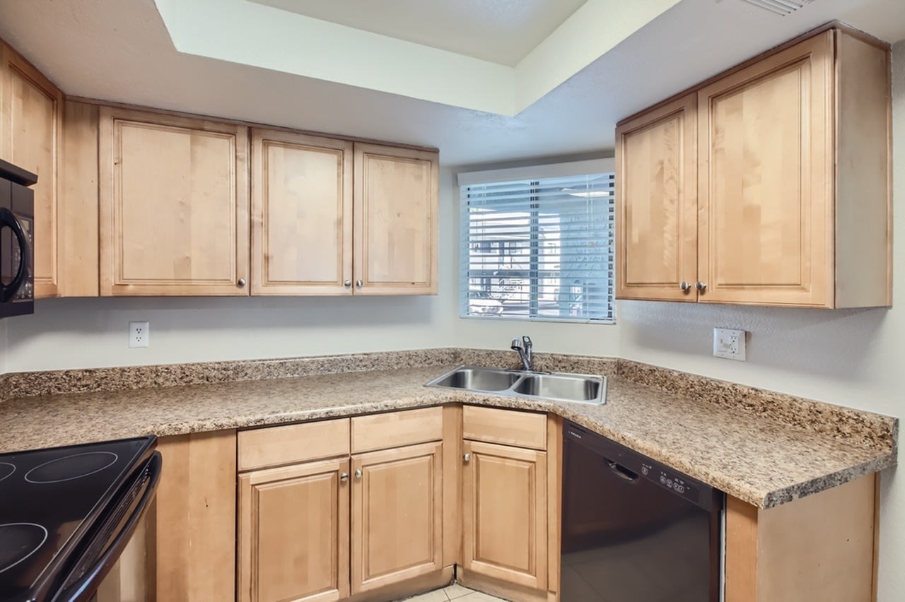 Rise Desert Cove Image 67
