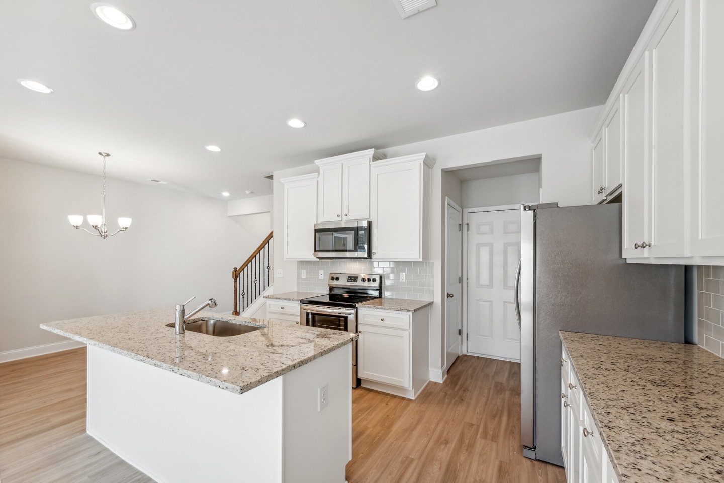 Parkwood Terrace Image 3