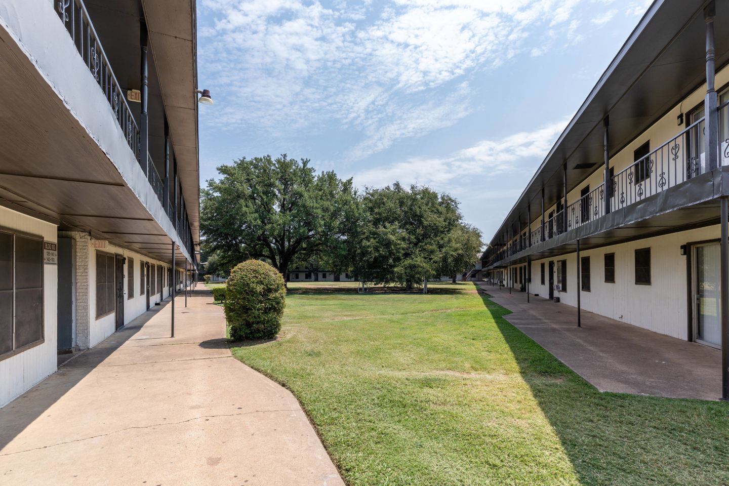 Southgate Manor Apartments Image 11