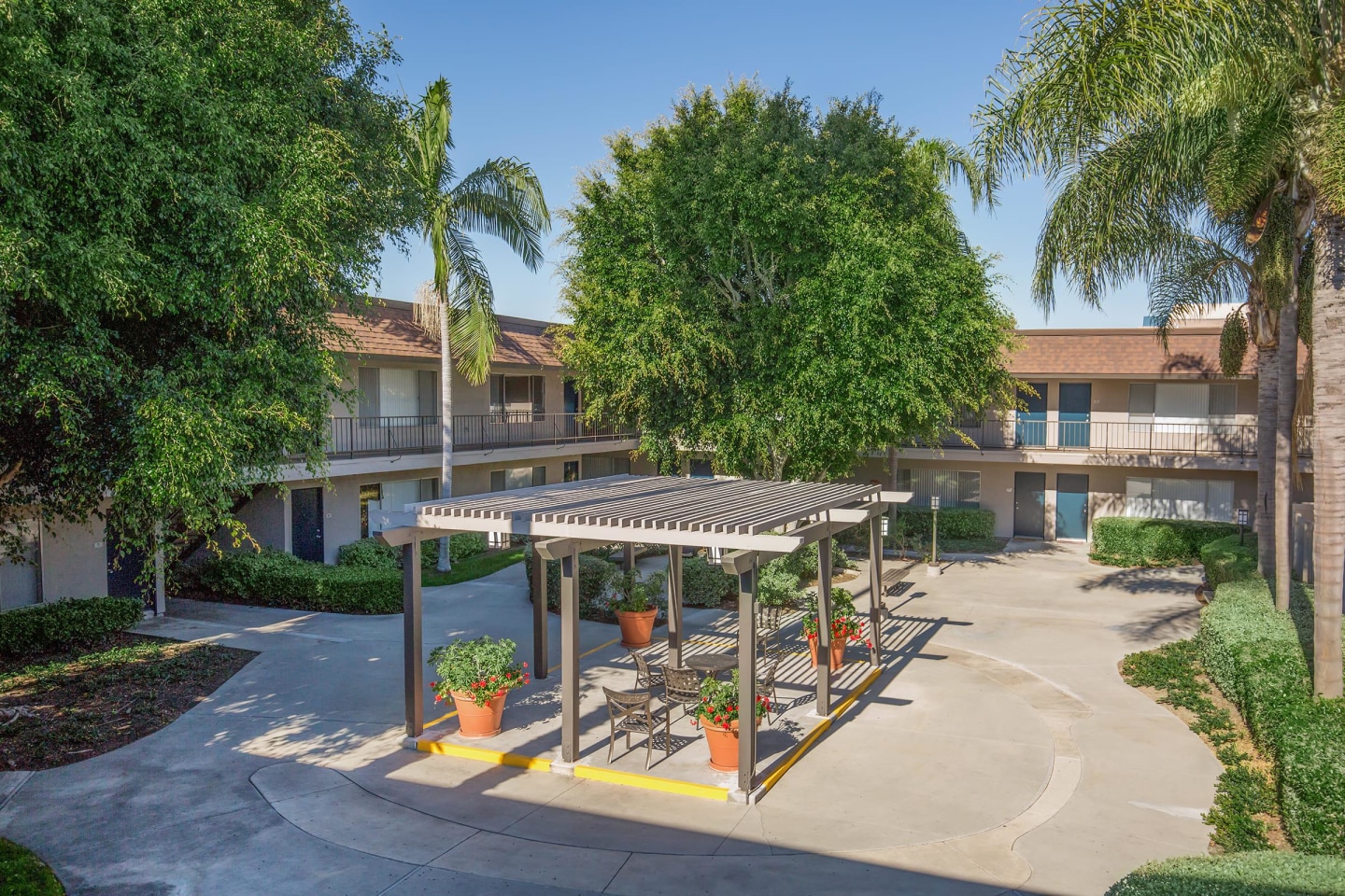Huntington Highlander Apartment Homes Image 8