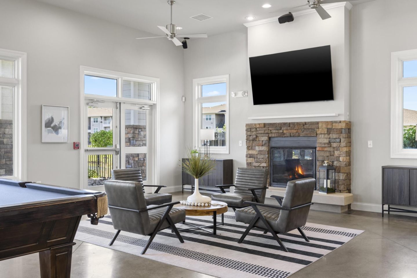 The Fairways Apartment Homes Image 10