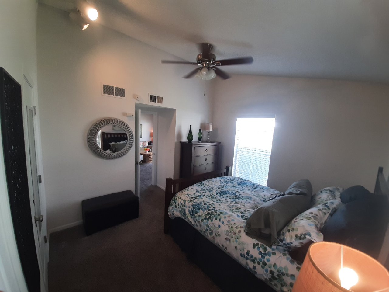 Pinegate Apartments Image 12